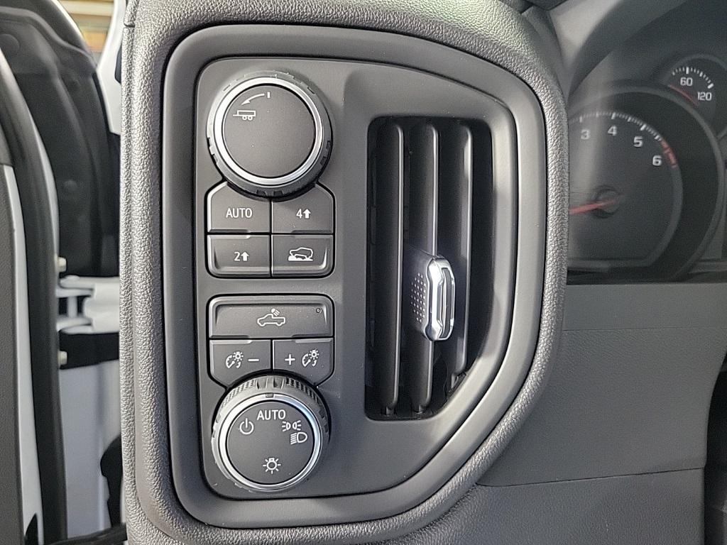 new 2025 Chevrolet Silverado 1500 car, priced at $43,875