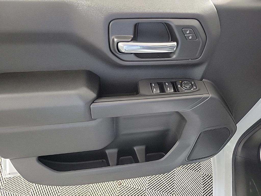 new 2025 Chevrolet Silverado 1500 car, priced at $43,875