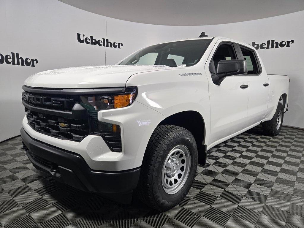 new 2025 Chevrolet Silverado 1500 car, priced at $40,425