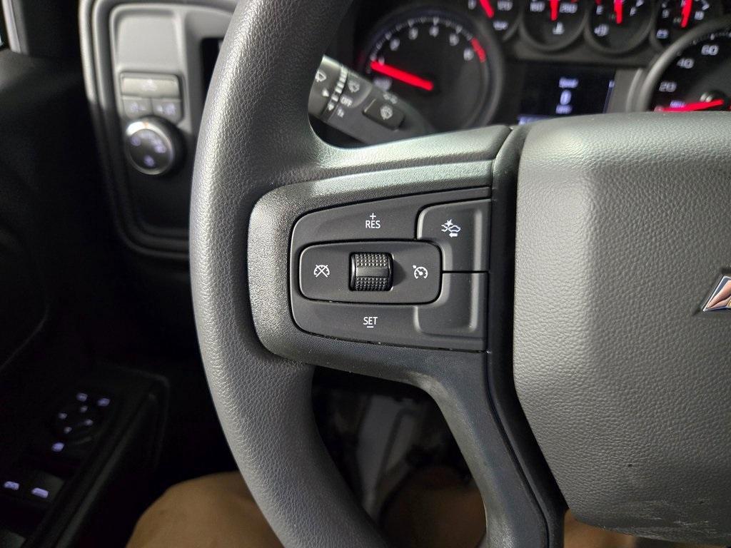 new 2025 Chevrolet Silverado 1500 car, priced at $40,425