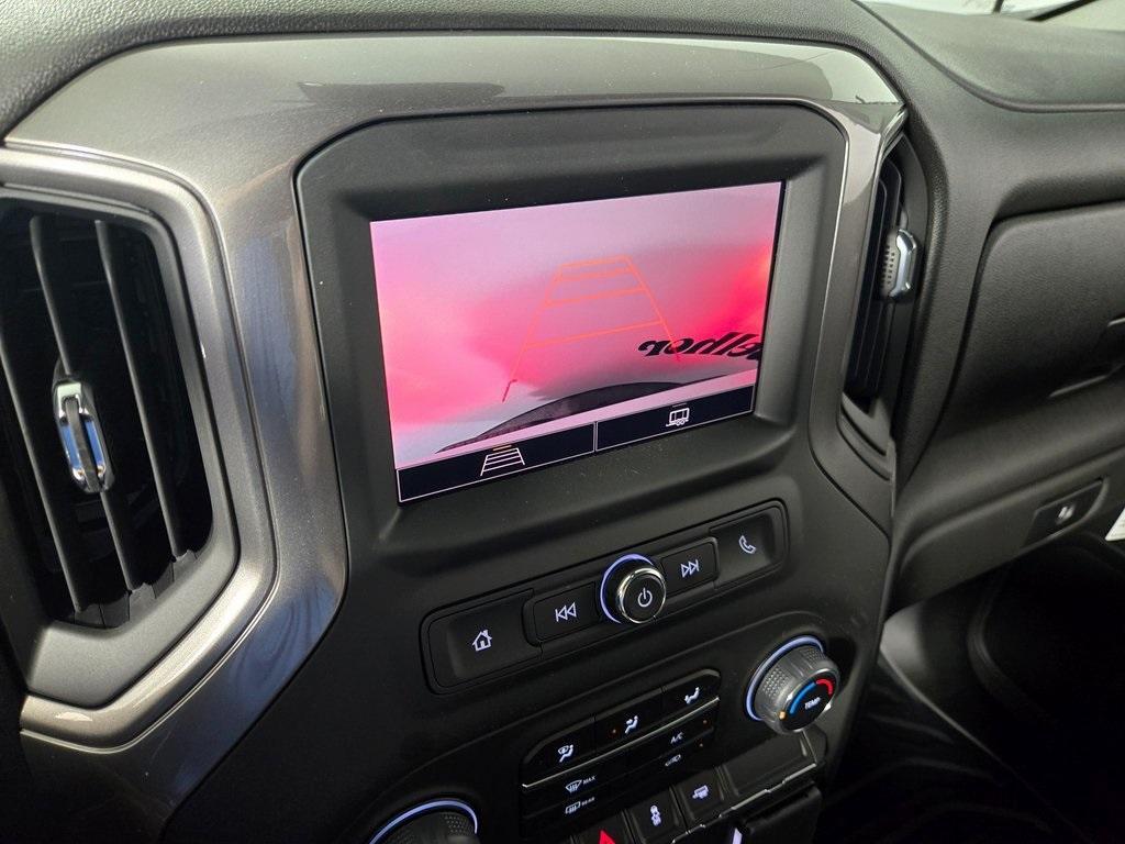 new 2025 Chevrolet Silverado 1500 car, priced at $40,425