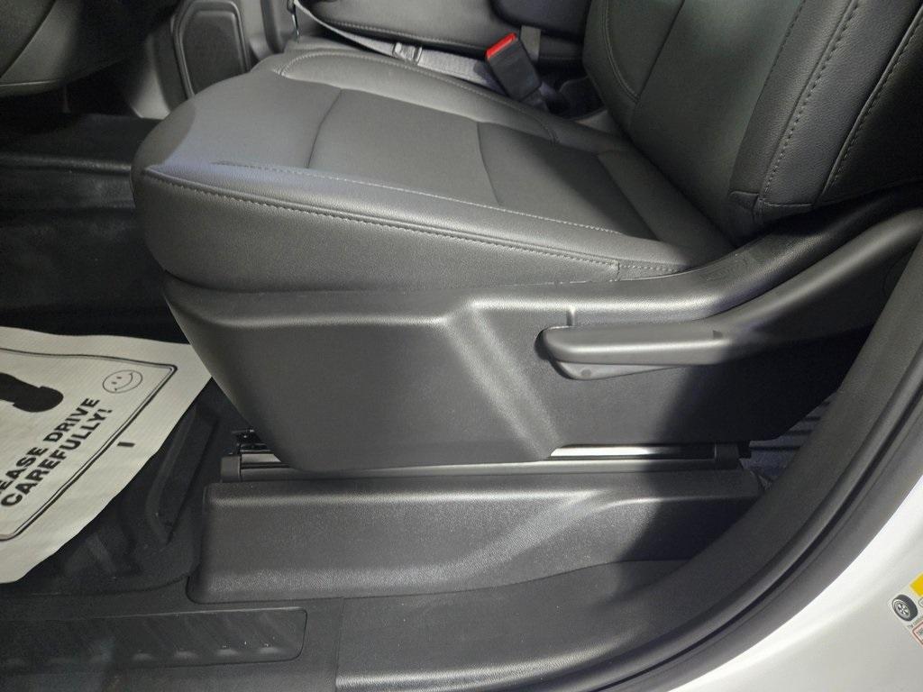 new 2025 Chevrolet Silverado 1500 car, priced at $40,425