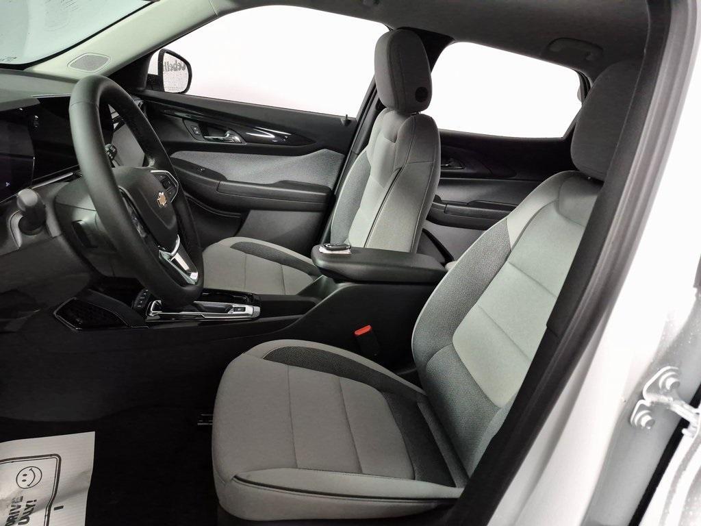 new 2026 Chevrolet TrailBlazer car, priced at $29,575