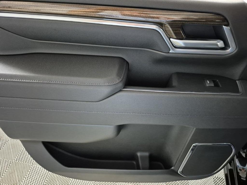 new 2025 Chevrolet Silverado 2500 car