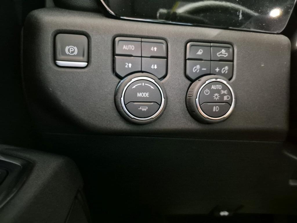 new 2025 Chevrolet Silverado 2500 car