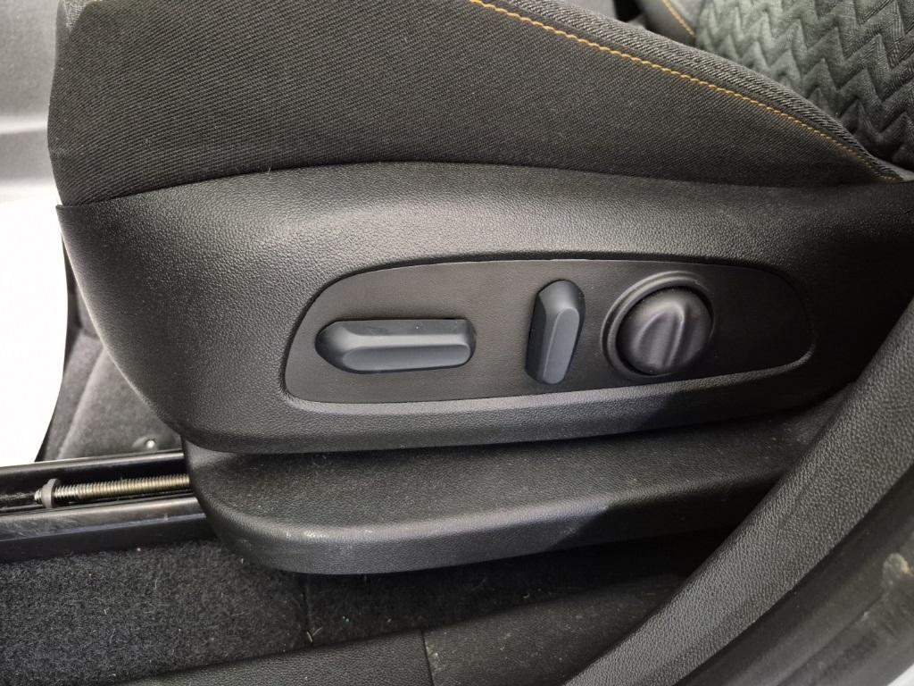 used 2023 Chevrolet Equinox car, priced at $24,995