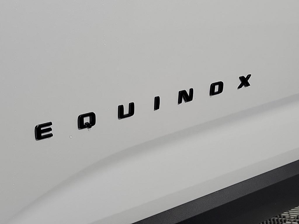 new 2026 Chevrolet Equinox car, priced at $39,265