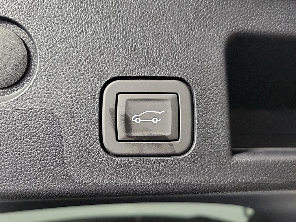 new 2026 Chevrolet Equinox car, priced at $39,265