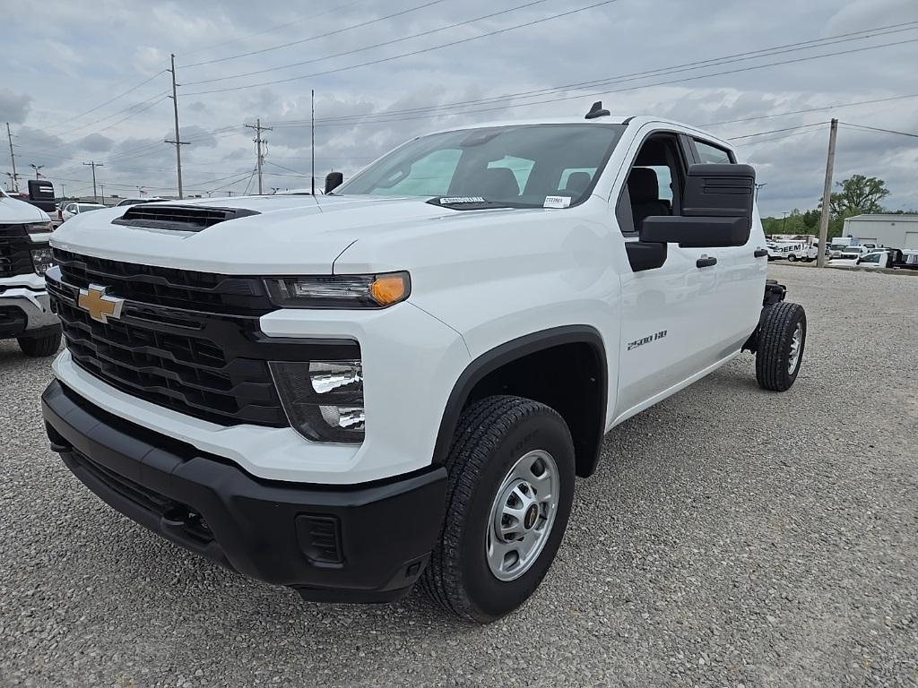 new 2025 Chevrolet Silverado 2500 car, priced at $58,995