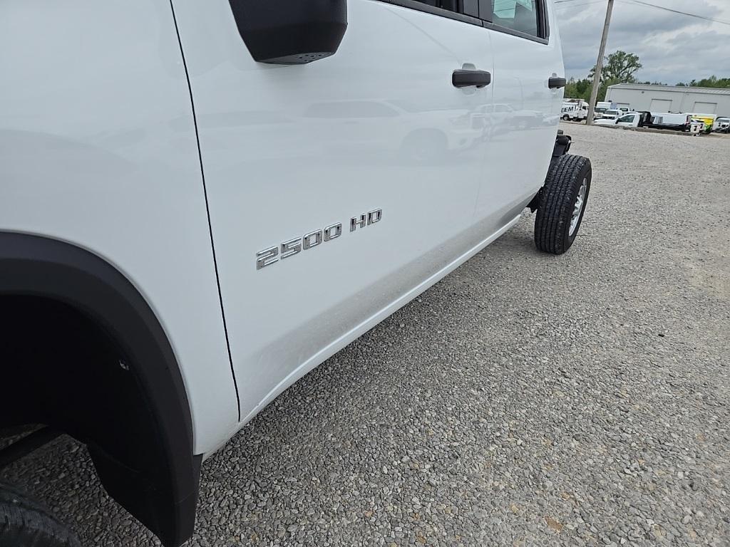 new 2025 Chevrolet Silverado 2500 car, priced at $58,995