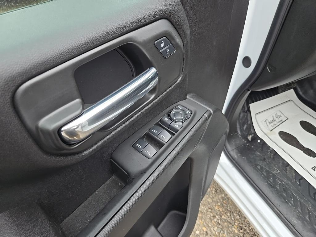 new 2025 Chevrolet Silverado 2500 car, priced at $60,600