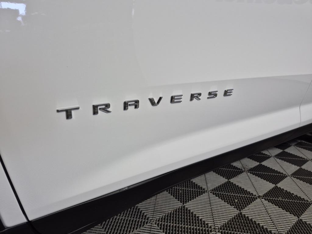 new 2025 Chevrolet Traverse car, priced at $49,480