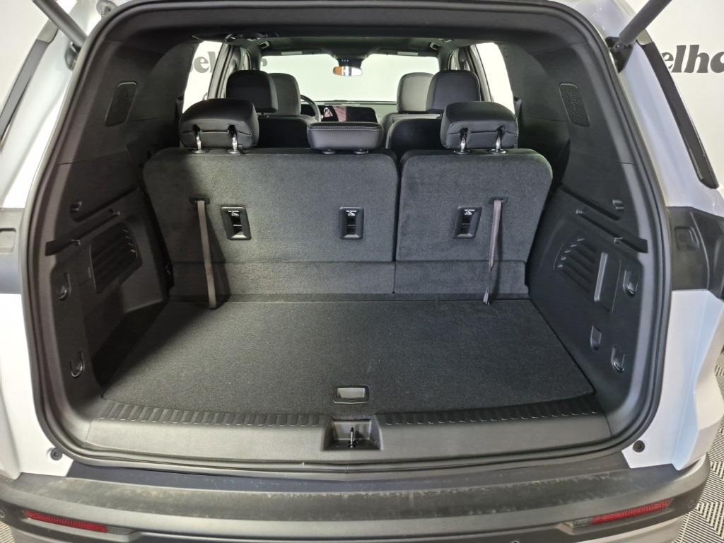 new 2025 Chevrolet Traverse car, priced at $49,480