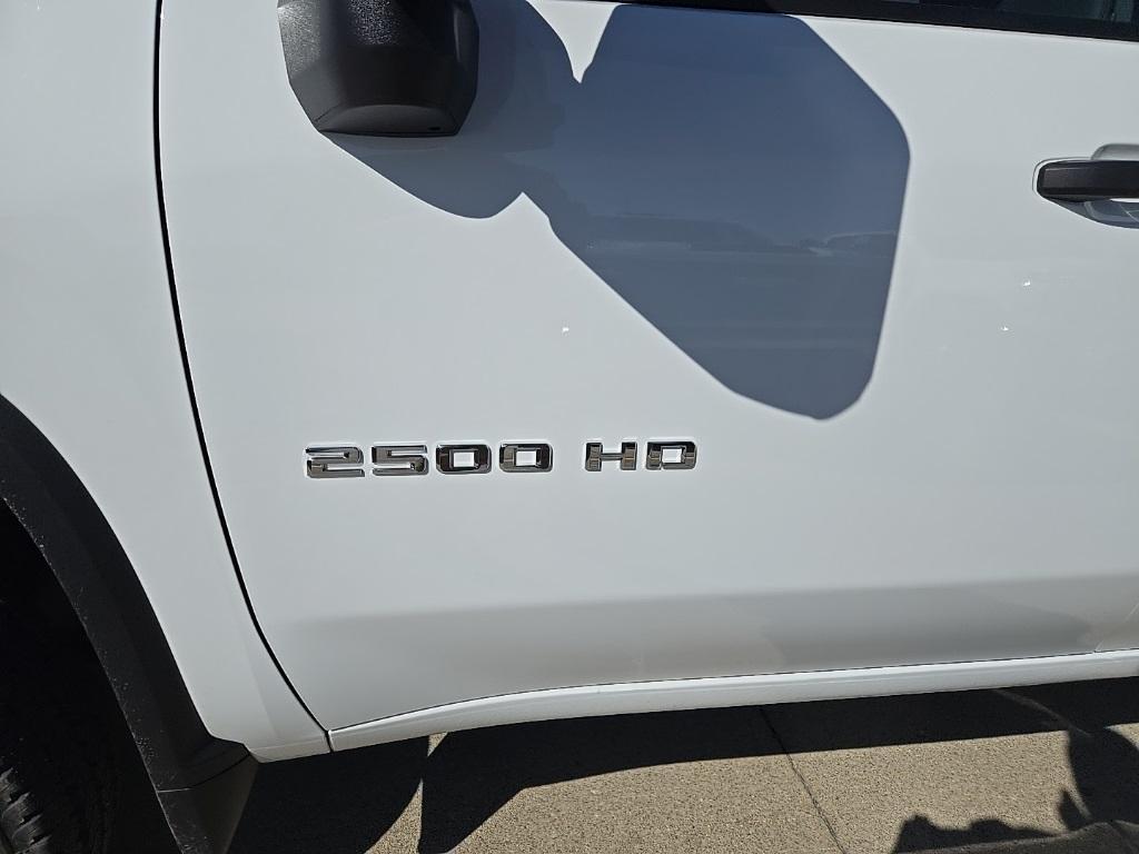 new 2025 Chevrolet Silverado 2500 car, priced at $60,595