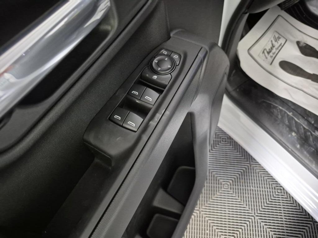new 2025 Chevrolet Silverado 1500 car, priced at $40,870