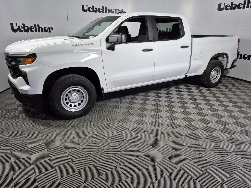 new 2025 Chevrolet Silverado 1500 car, priced at $40,870