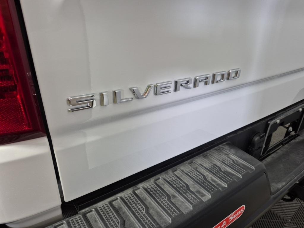 new 2025 Chevrolet Silverado 1500 car, priced at $40,870