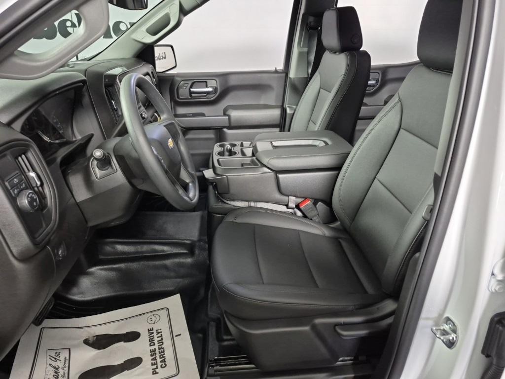 new 2025 Chevrolet Silverado 1500 car, priced at $40,870