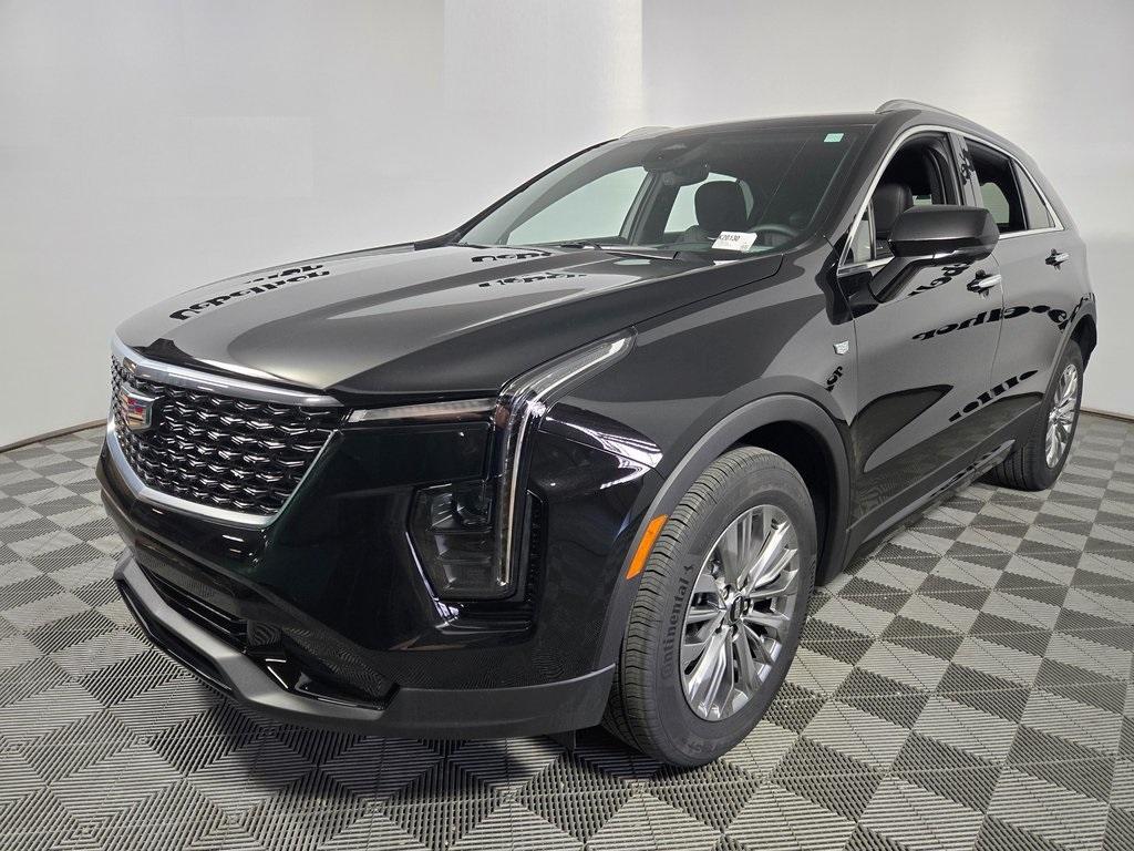 new 2025 Cadillac XT4 car, priced at $44,569