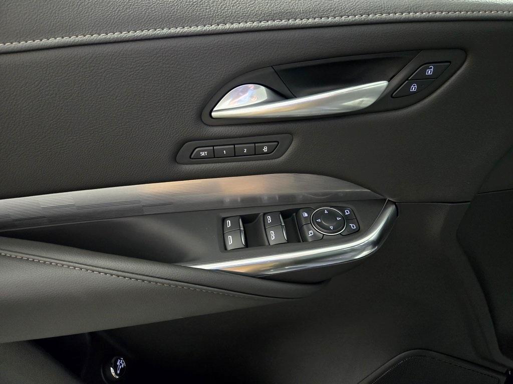 new 2025 Cadillac XT4 car, priced at $44,569
