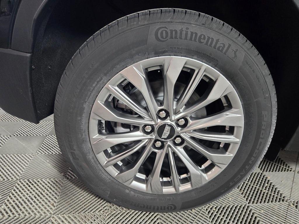 new 2025 Cadillac XT4 car, priced at $44,569