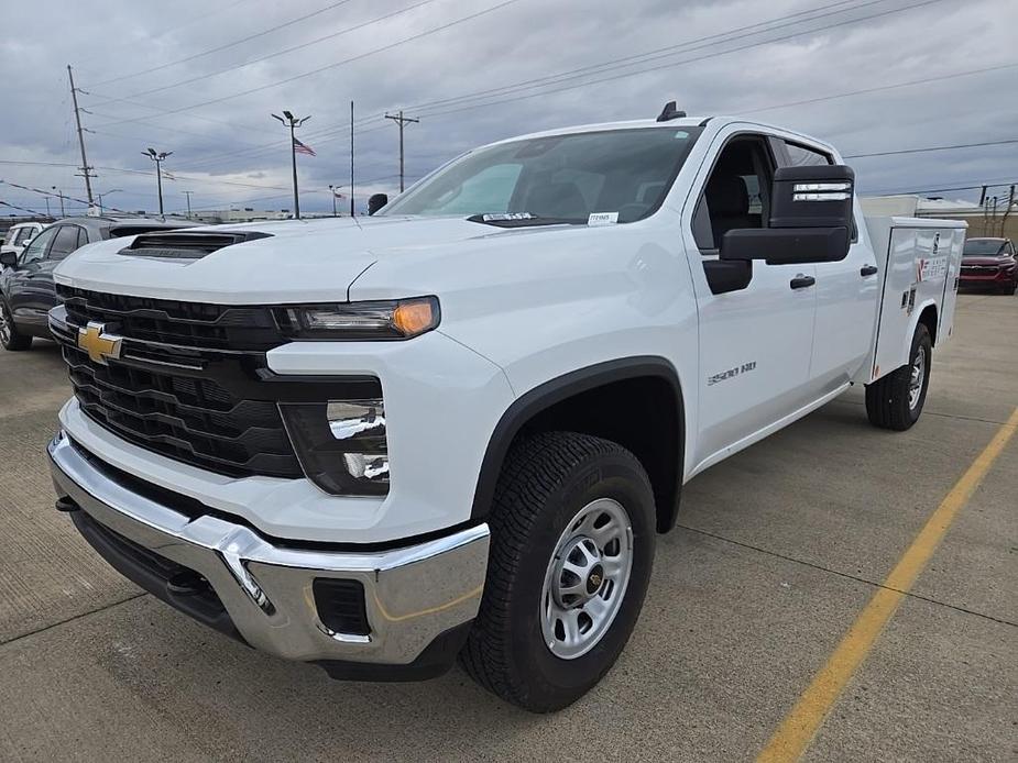 new 2024 Chevrolet Silverado 3500 car, priced at $64,295