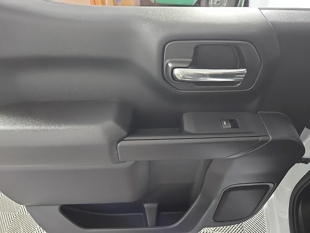 new 2025 Chevrolet Silverado 1500 car, priced at $46,945