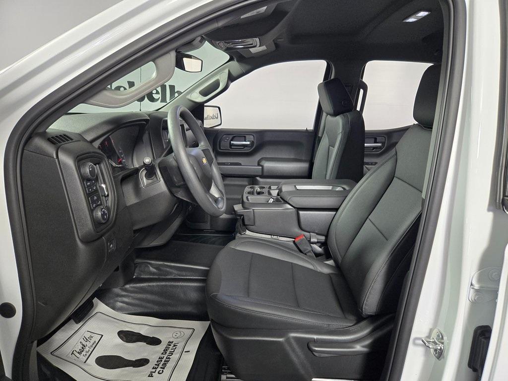 new 2025 Chevrolet Silverado 1500 car, priced at $41,295