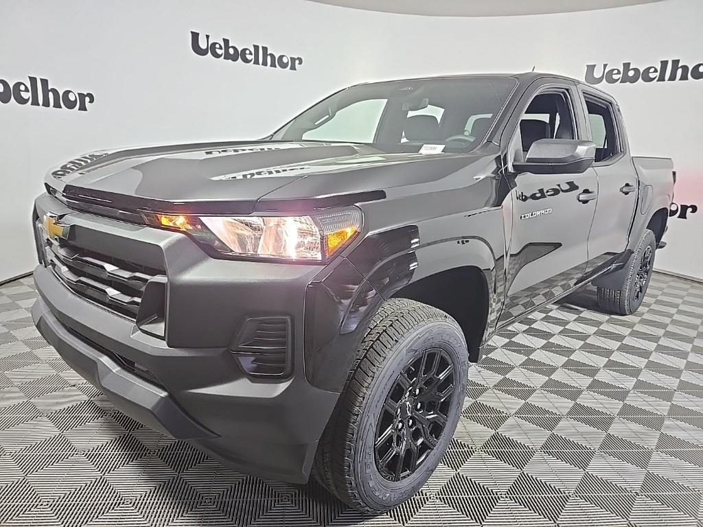 new 2025 Chevrolet Colorado car, priced at $34,460