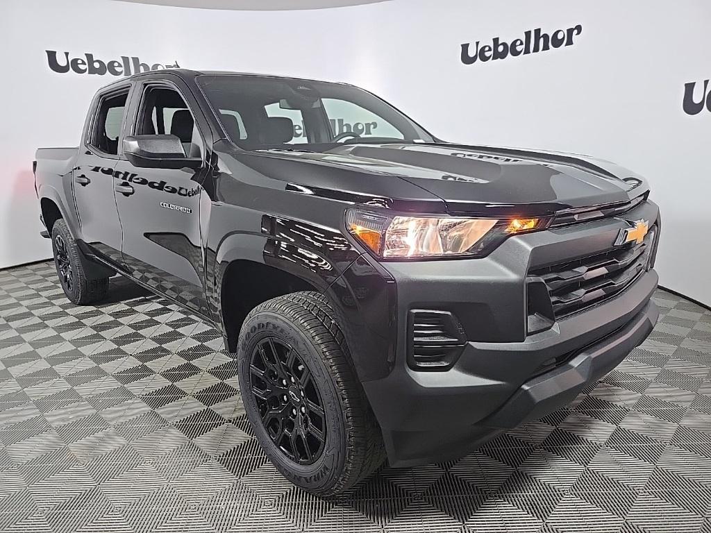 new 2025 Chevrolet Colorado car, priced at $34,460