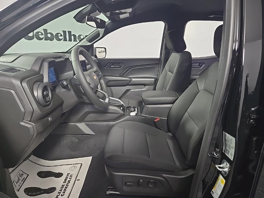 new 2025 Chevrolet Colorado car, priced at $34,460