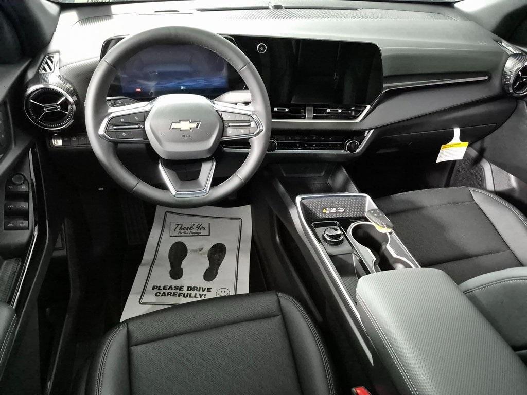 new 2026 Chevrolet Equinox car, priced at $33,850