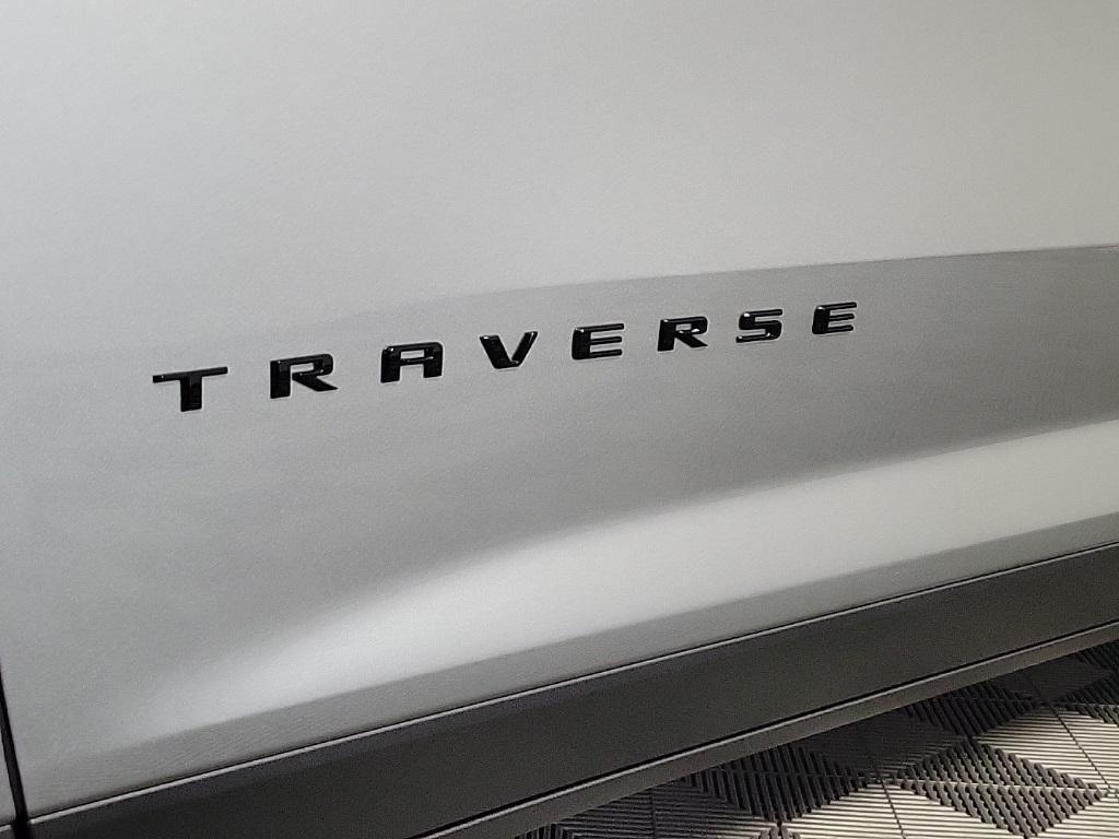 new 2026 Chevrolet Traverse car, priced at $51,260