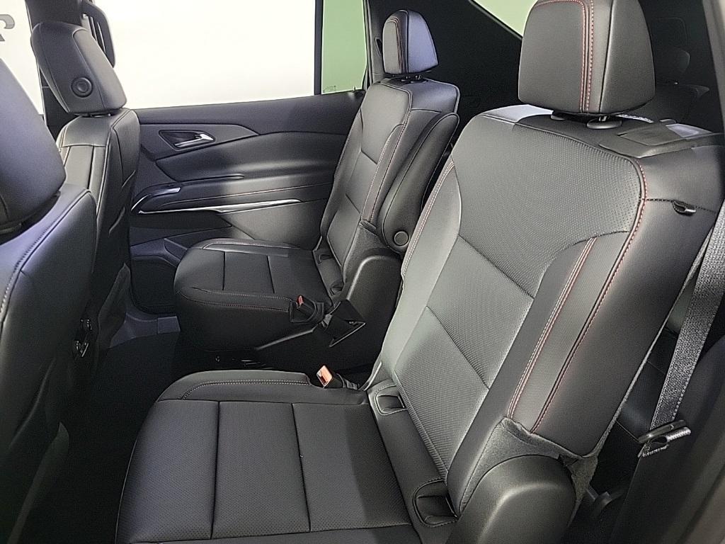 new 2026 Chevrolet Traverse car, priced at $51,260