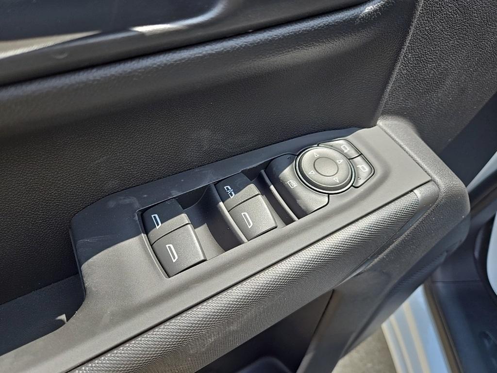 new 2025 Chevrolet Silverado 1500 car, priced at $42,295