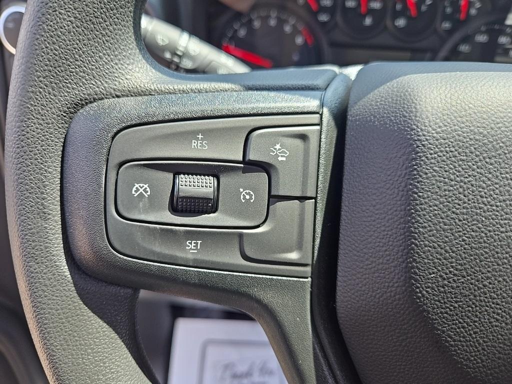 new 2025 Chevrolet Silverado 1500 car, priced at $42,295