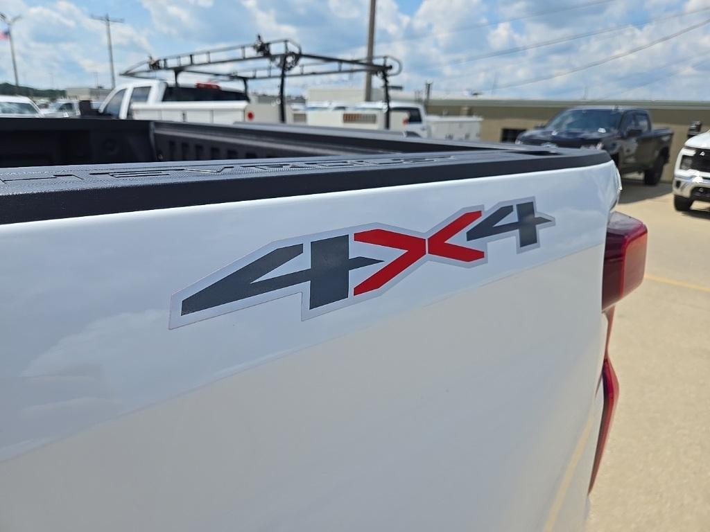 new 2025 Chevrolet Silverado 1500 car, priced at $42,295