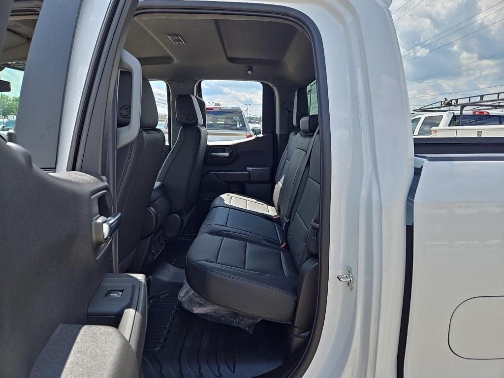 new 2025 Chevrolet Silverado 1500 car, priced at $42,295