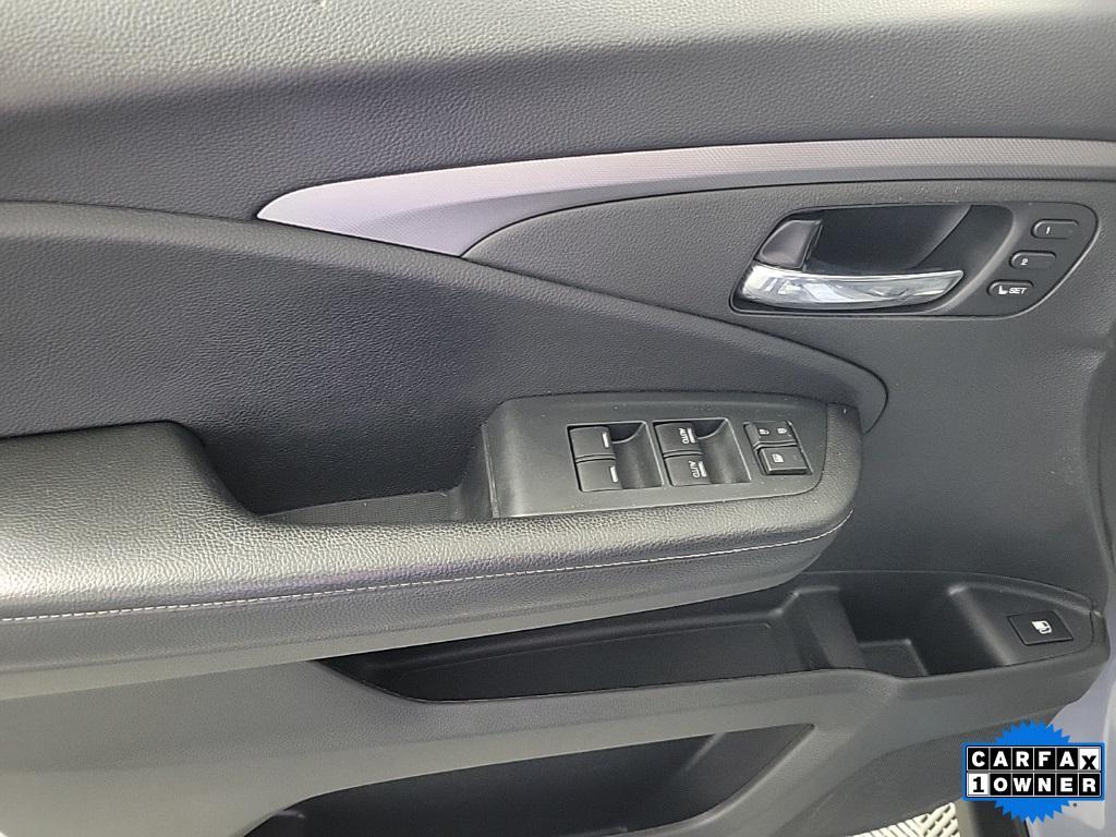 used 2023 Honda Ridgeline car, priced at $33,333