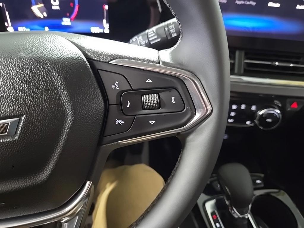 used 2025 Chevrolet Trax car, priced at $27,300