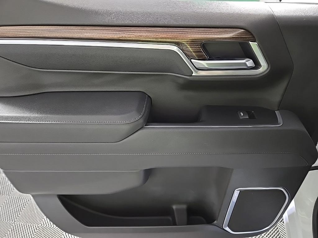 new 2025 Chevrolet Silverado 1500 car, priced at $55,776