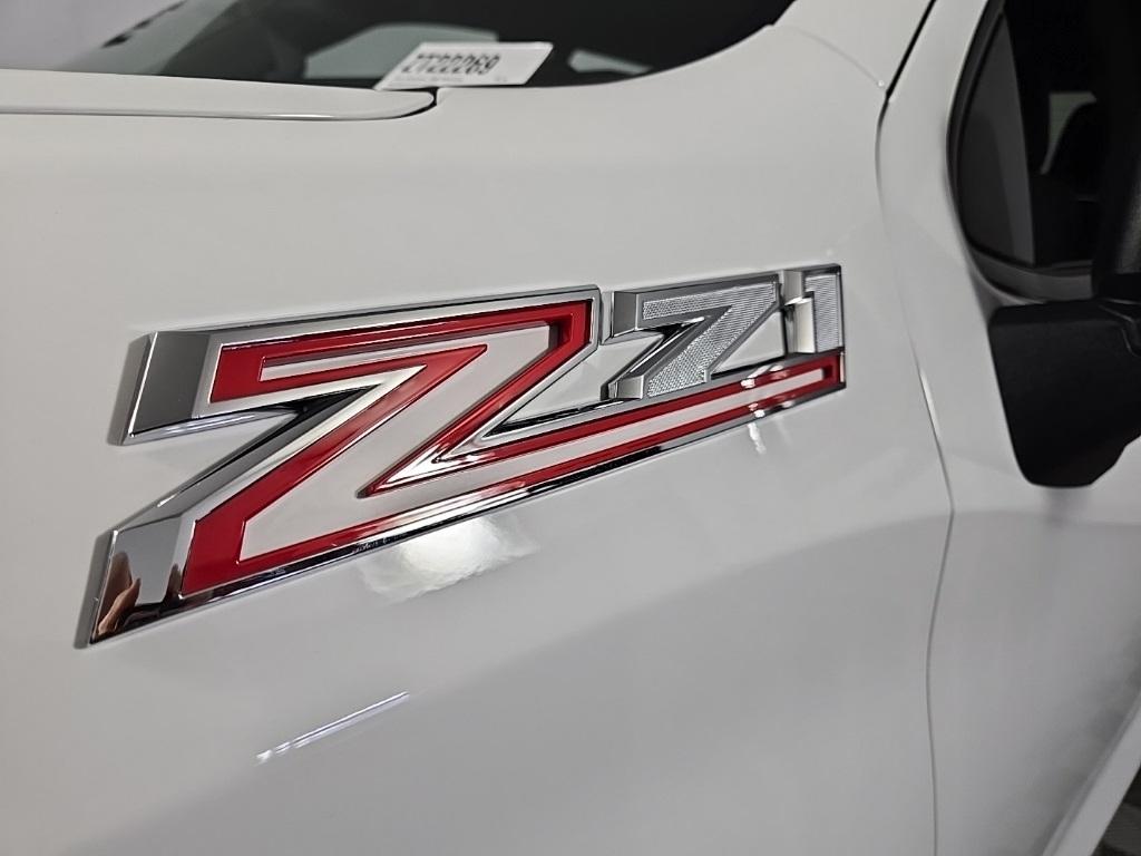 new 2025 Chevrolet Silverado 1500 car, priced at $55,776
