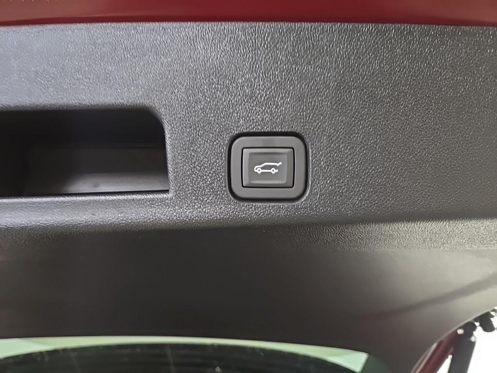 new 2025 Chevrolet Traverse car, priced at $49,290