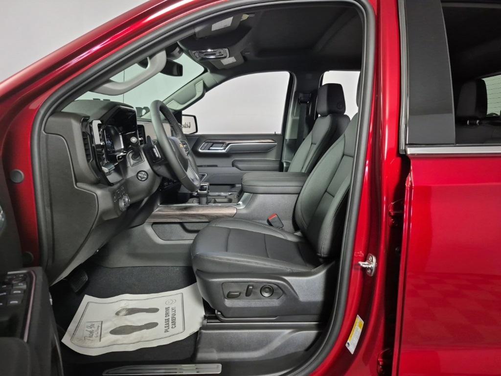 new 2025 Chevrolet Silverado 1500 car, priced at $61,050