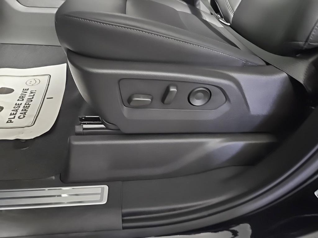 new 2025 Chevrolet Silverado 2500 car, priced at $65,785
