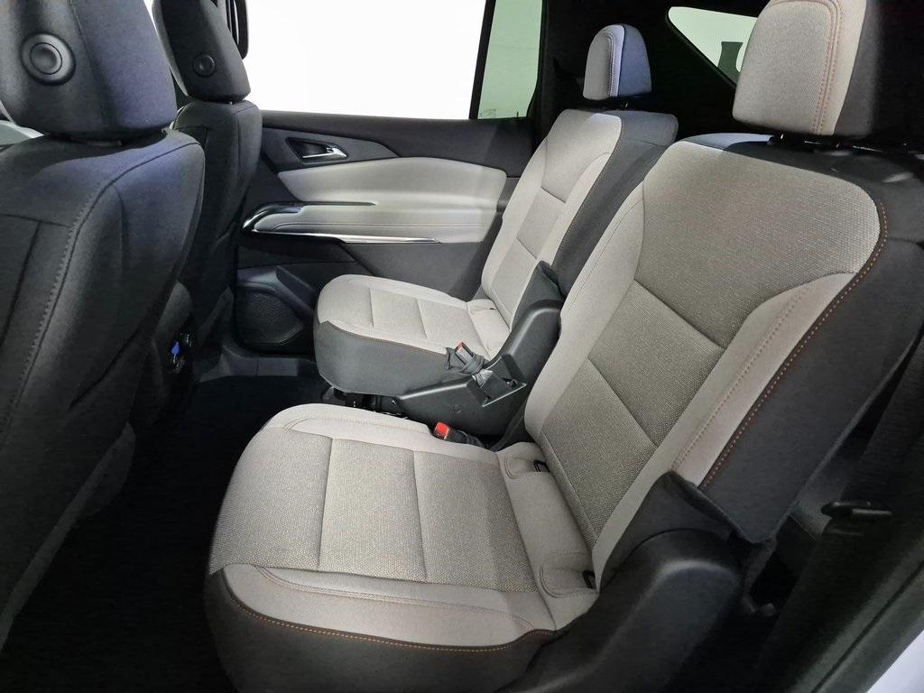 new 2026 Chevrolet Traverse car, priced at $44,385