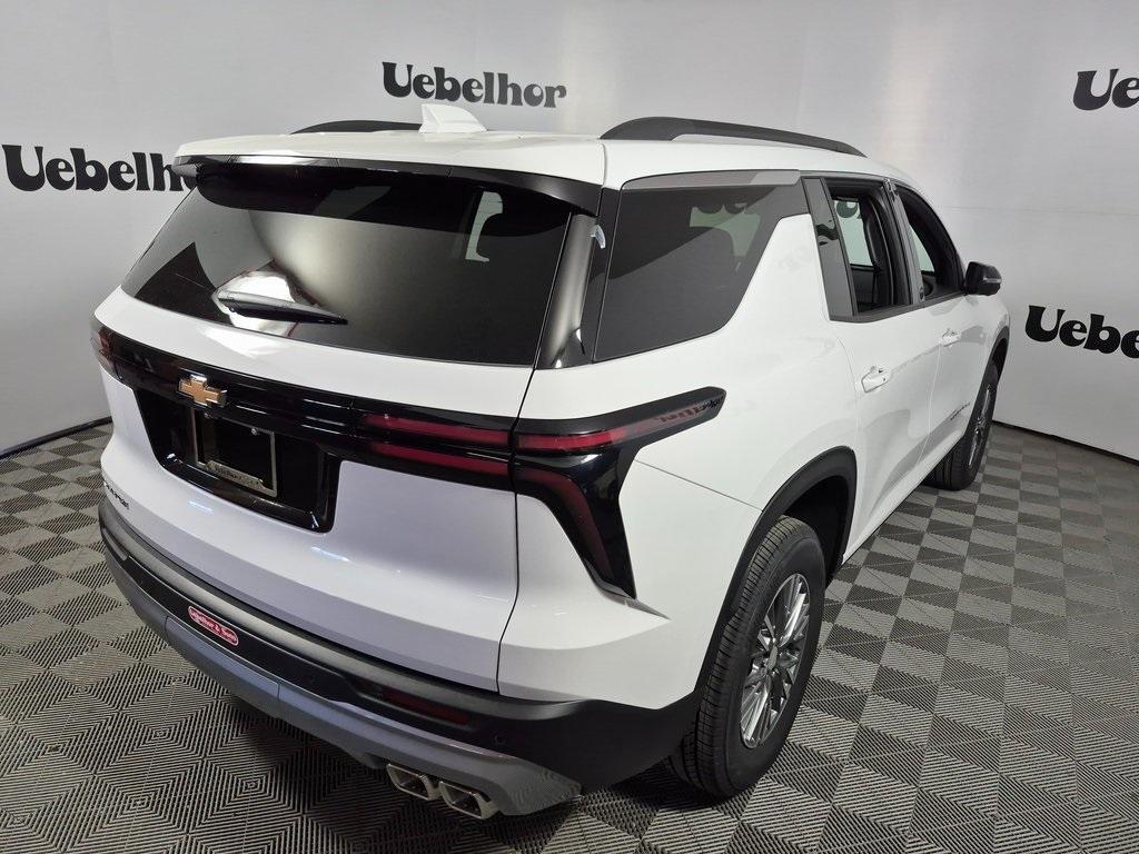 new 2026 Chevrolet Traverse car, priced at $44,385