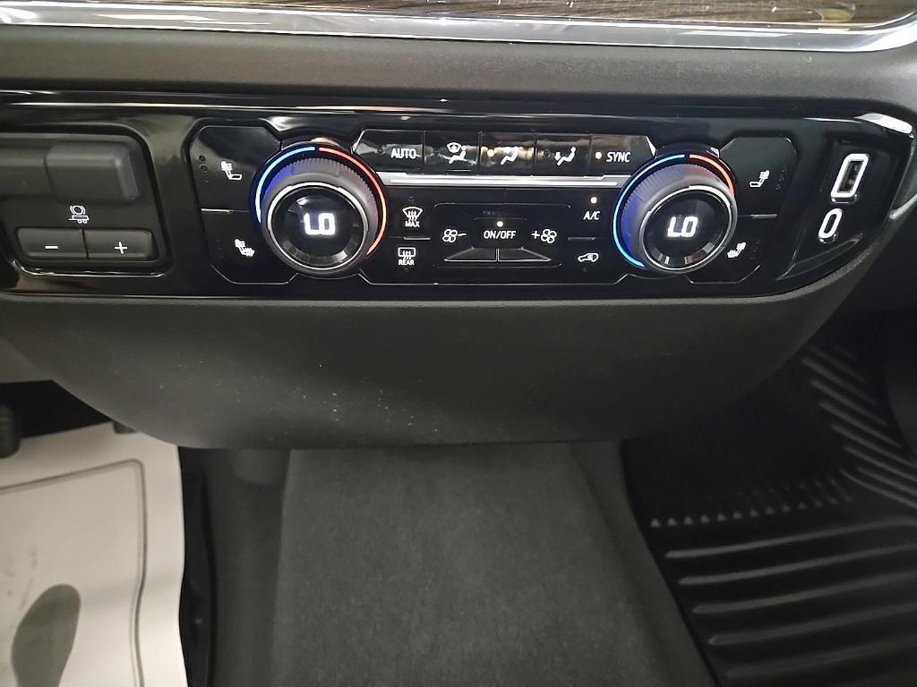 used 2024 Chevrolet Silverado 1500 car, priced at $47,995