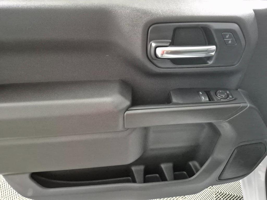 new 2025 Chevrolet Silverado 1500 car