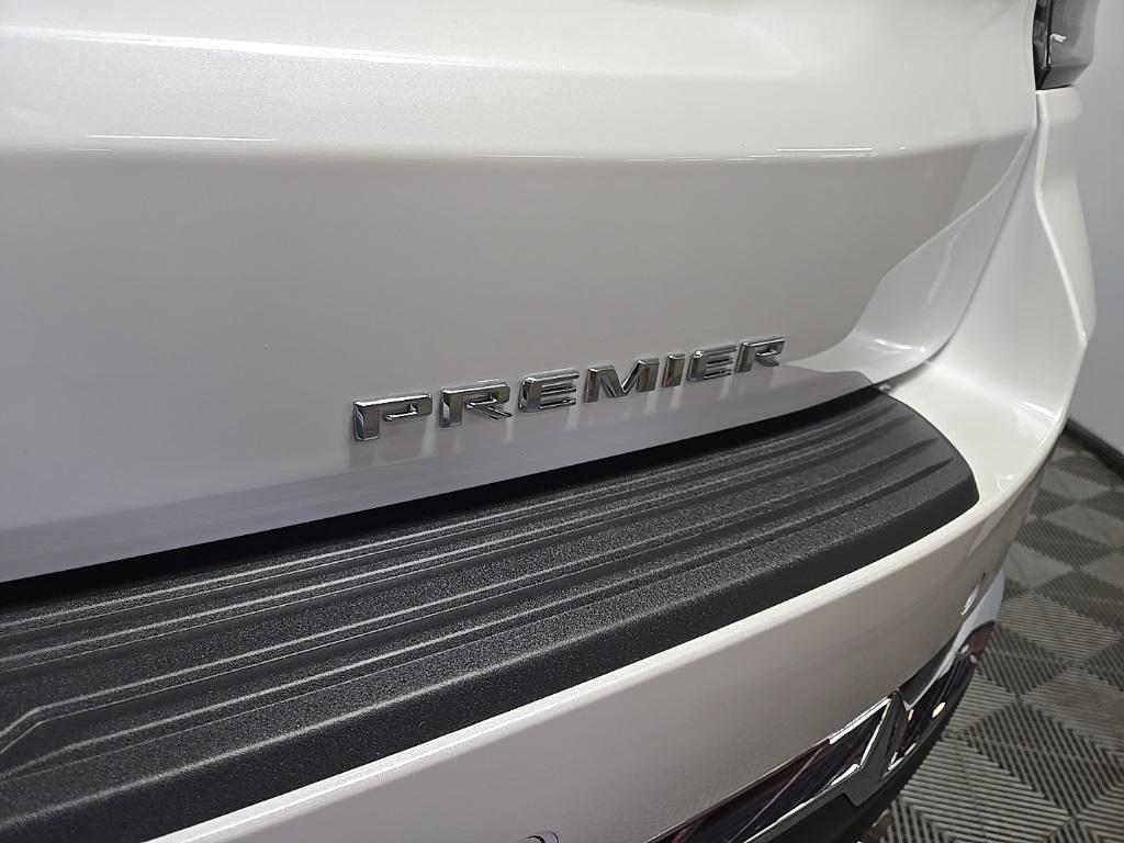 new 2025 Chevrolet Suburban car, priced at $84,375